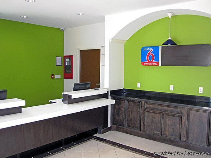 Studio 6-Orange, Tx Interior photo